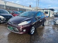 Gebraucht Ford Fiesta Titanium 97 PS (71 kW) 2011 Rot Kleinwagen