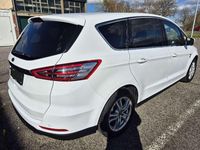 Gebraucht Ford S-MAX Titanium 150 PS (110 kW) 2018 Weiß Van / Kleinbus