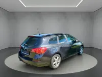Gebraucht Opel Astra 140 PS (102 kW) 2012 Schwarz Kombi