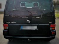 Second-hand VW T4 151 CP (111 kW) 2000 Negru Van