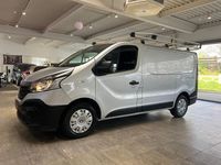 Gebraucht Renault Trafic 145 PS (106 kW) 2018 Silber Van / Kleinbus