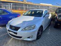 Second-hand Lexus IS220d 177 CP (130 kW) 2006 Alb Berlinǎ
