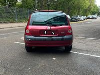 Używany Renault Clio II 58 KM (42 kW) 2001 Czerwony Hatchback