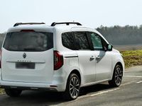 Gebraucht Renault Kangoo Techno 115 PS (84 kW) 2024 Weiß Van / Kleinbus