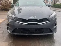 Gebraucht Kia Ceed 136 PS (100 kW) 2023 Grau Kleinwagen