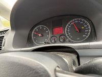 Gebraucht VW Touran Basis 116 PS (85 kW) 2004 Grau Van / Kleinbus