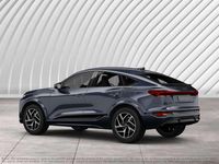 Neu Audi Q6 Sportback e-tron Performance 225 kW (306 PS) 2026 Plasmablau metallic SUV