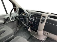 Gebraucht Mercedes Sprinter 163 PS (119 kW) 2018 Rot Van