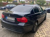 Gebraucht BMW 330 197 PS (144 kW) 2009 Schwarz Limousine