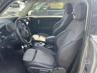 Second-hand Mini Cooper SE Classic 135 kW (184 CP) 2021 Gri Hatchback