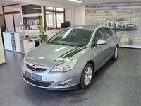 Gebraucht Opel Astra Edition 140 PS (102 kW) 2012 Grau Limousine