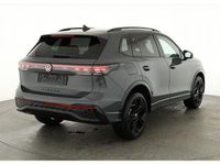 Neu VW Tiguan R-line 265 PS (194 kW) 2025 Pure white SUV