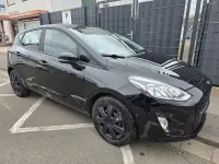 Gebraucht Ford Fiesta 101 PS (74 kW) 2018 Schwarz Kleinwagen