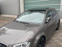 Gebraucht Audi A3 S-Line 140 PS (102 kW) 2011 Grau Kleinwagen