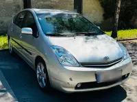 Gebraucht Toyota Prius 77 PS (56 kW) 2004 Grau Kleinwagen