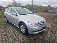 Gebraucht Mercedes R320 224 PS (164 kW) 2006 Silber Van / Kleinbus