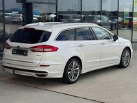 Gebraucht Ford Mondeo Vignale 140 PS (102 kW) 2020 Arktisweiß (metallic) Kombi