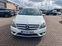 Gebraucht Mercedes B180 122 PS (89 kW) 2012 Weiß Van / Kleinbus