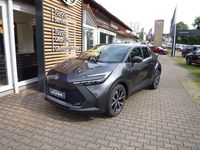 Neu Toyota C-HR 140 PS (102 kW) 2025 Grau SUV