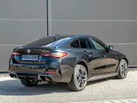 Neu BMW i4 Sport Line 250 kW (340 PS) 2026 Saphirschwarz Limousine