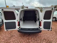 Gebraucht VW Caddy Maxi 102 PS (75 kW) 2020 Weiß Van / Kleinbus