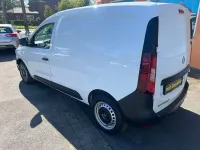 Second-hand Renault Express 102 CP (75 kW) 2023 Alb Monovolum