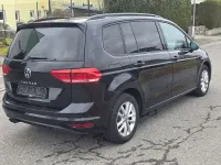 Gebraucht VW Touran Highline 150 PS (110 kW) 2023 Schwarz Van / Kleinbus