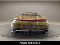 Neu Porsche 992 541 PS (397 kW) 2026 Gruen Cabrio