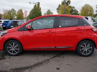 Gebraucht Toyota Yaris 111 PS (81 kW) 2019 Rot Kleinwagen