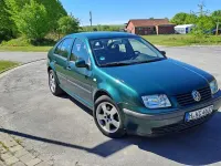 Second-hand VW Bora 105 CP (77 kW) 2000 Verde Berlinǎ