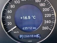 Usata Mercedes E320 224 CV (164 kW) 2004 Argento Berlina