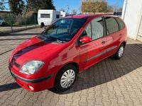 Używany Renault Scénic 107 KM (78 kW) 2000 Czerwony Minivan