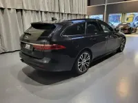 Gebraucht Jaguar XF R-Sport 180 PS (132 kW) 2018 Narvik black Kombi
