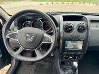 gebraucht Dacia Duster I Prestige 4x2+Leder+Navi+R-Cam+Automatik