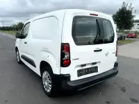 Gebraucht Opel Combo 102 PS (75 kW) 2018 Weiß Van / Kleinbus