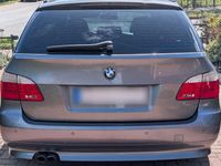 Gebraucht BMW 525 Performance 197 PS (144 kW) 2008 Grau Kombi