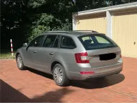 Gebraucht Skoda Octavia 110 PS (80 kW) 2014 Grau Kombi