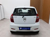 Gebraucht Hyundai i10 Edition 69 PS (50 kW) 2013 Weiß Kleinwagen