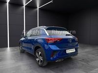 Gebraucht VW T-Roc R-line 150 PS (110 kW) 2024 Blau SUV
