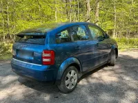 Second-hand Audi A2 75 CP (55 kW) 2005 Albastru Hatchback