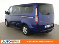 Gebraucht Ford Tourneo Custom 131 PS (96 kW) 2018 Blau Van