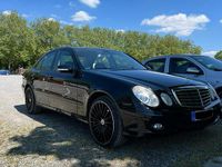 Gebraucht Mercedes E200 184 PS (135 kW) 2007 Schwarz Limousine