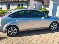 Gebraucht Ford Focus 80 PS (58 kW) 2007 Silber Limousine