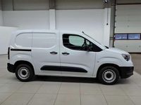 Gebraucht Opel Combo 102 PS (75 kW) 2024 Kaolin weiß Van / Kleinbus