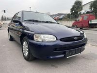 Gebraucht Ford Escort 88 PS (64 kW) 1996 Blau Limousine
