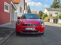 Gebraucht Mini Cooper SE Classic 160 kW (218 PS) 2024 Rot Kleinwagen