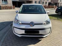 Gebraucht VW up! move up! 60 PS (44 kW) 2019 Weiß Kleinwagen
