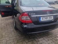 Gebraucht Mercedes E200 Classic 136 PS (100 kW) 2007 Schwarz Limousine