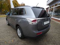 gebraucht Mitsubishi Outlander 2.0 Invite ClearTec 2WD *BT*KLIMA*PDC*