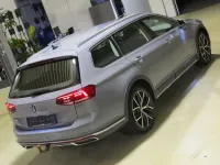 Gebraucht VW Passat Alltrack 200 PS (147 kW) 2023 Mondsteingrau Kombi